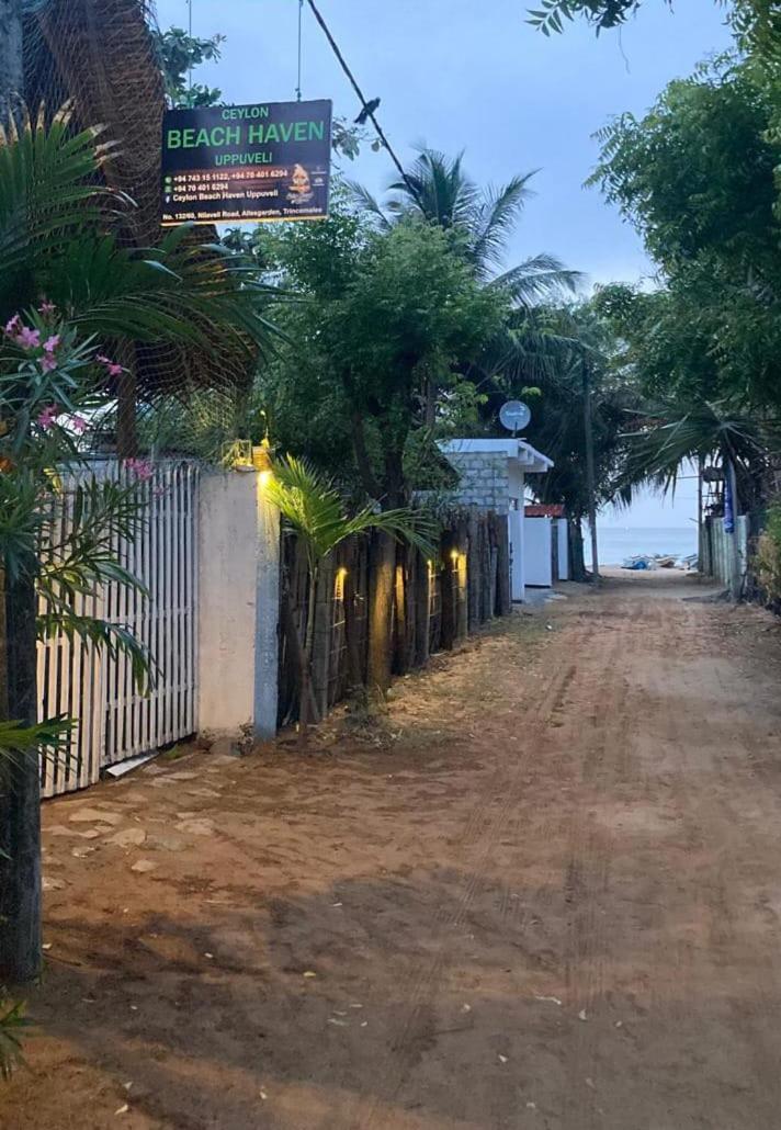Ceylon Beach Haven Uppuveli Trincomalee Exterior foto